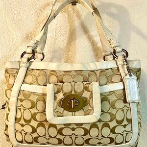 Beautiful Coach Signature Sateen Tote With White Leather Trim Style A0982- 13605